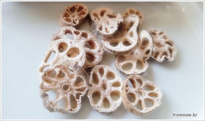 말린 연근 요리